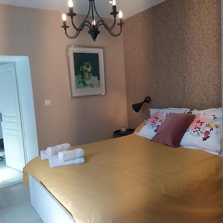 Chambre Dans Colombier A 10 Mn De Vichy Exterior photo
