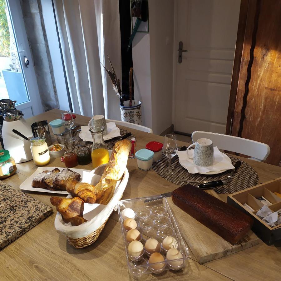 Homestay Dans Colombier A 10 Mn De *